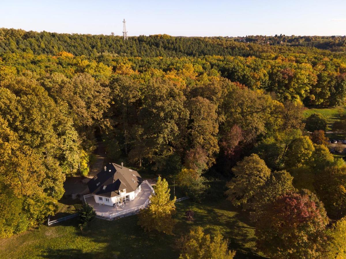 Magnolia Hotel Nagykanizsa Bagian luar foto