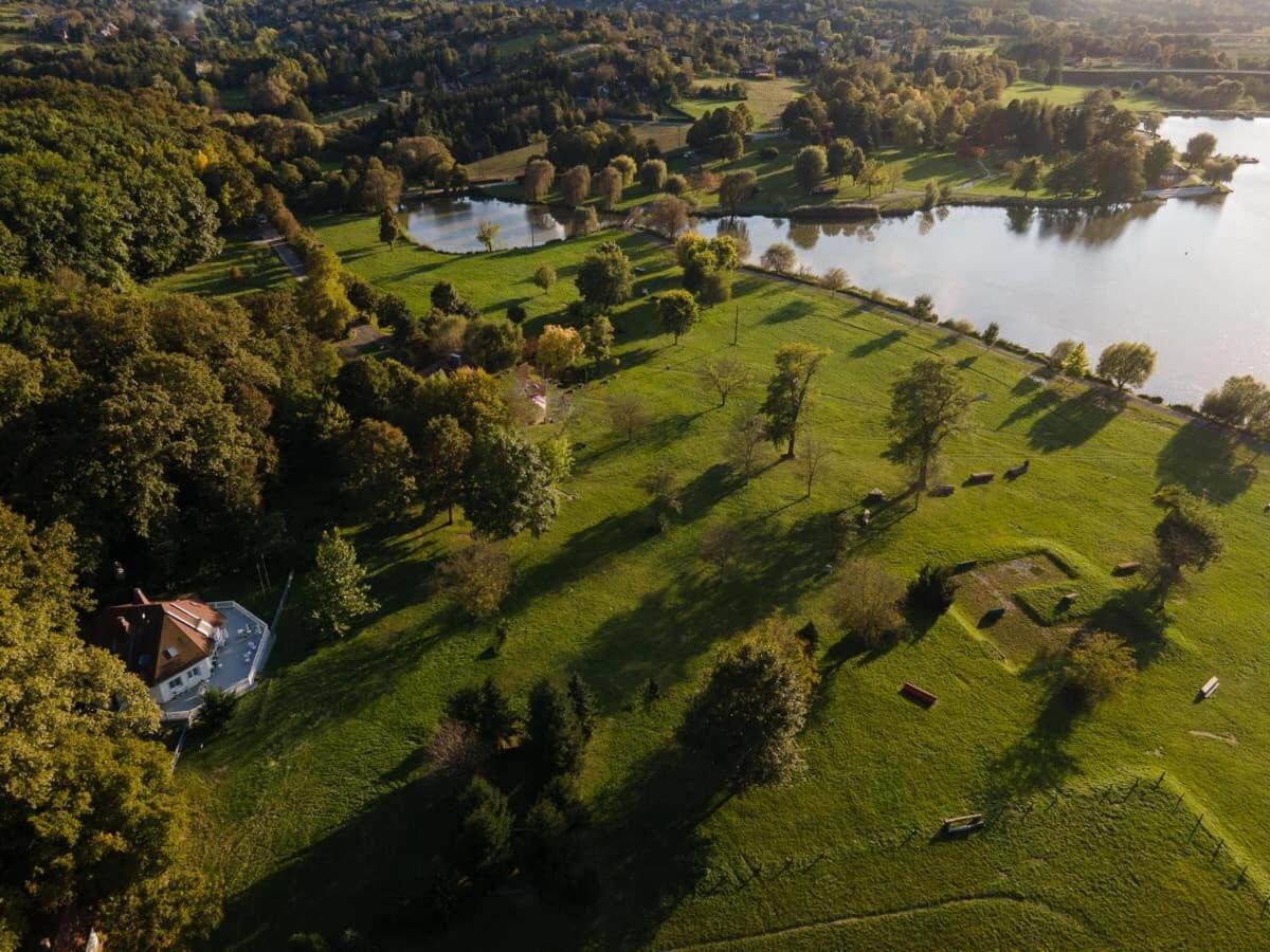 Magnolia Hotel Nagykanizsa Bagian luar foto